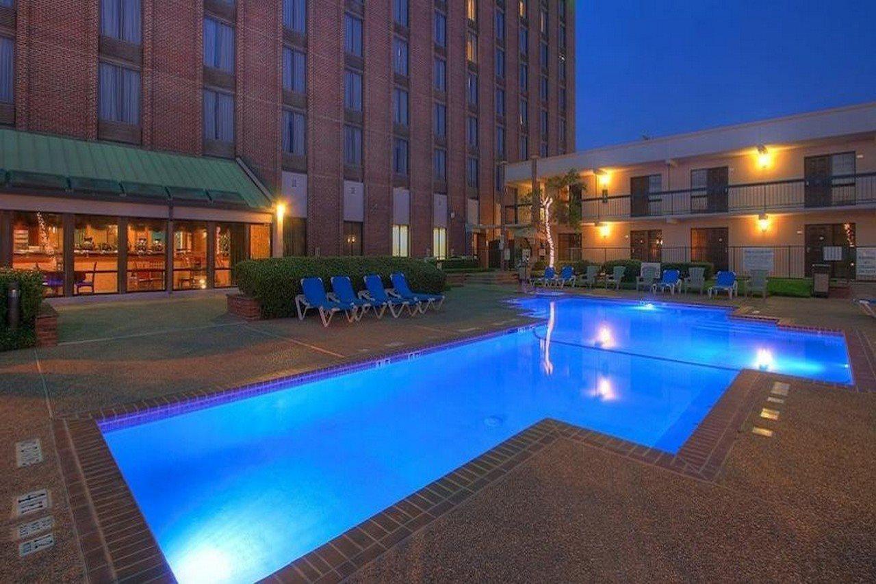 MCM Elegante Hotel&Suites – Dallas Exterior foto